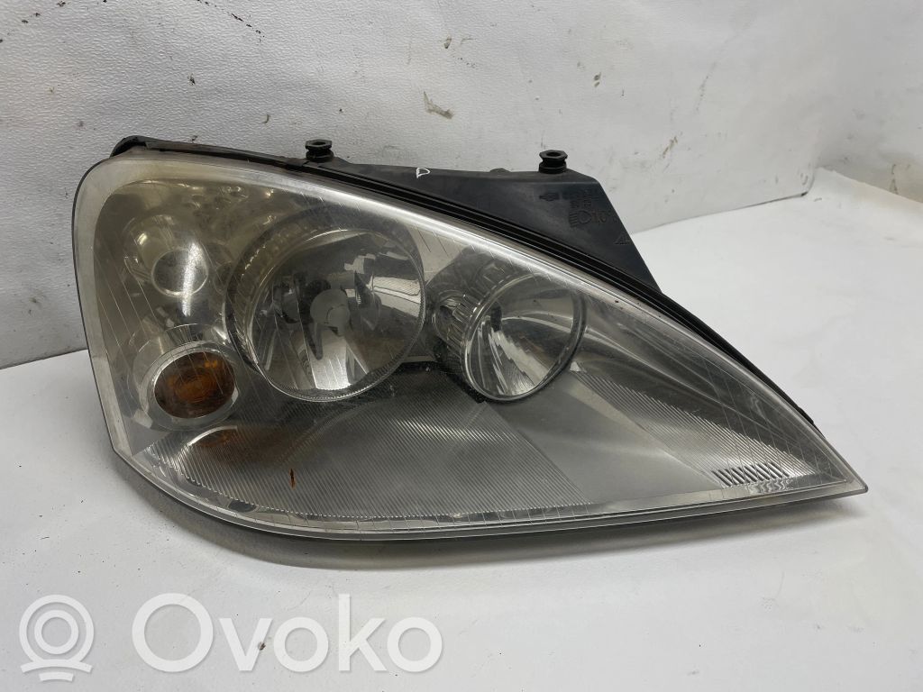 Headlight/headlamp   1305235533