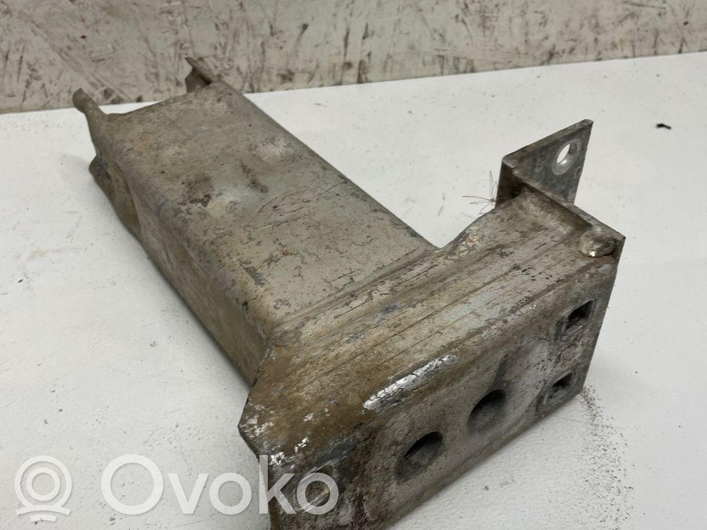 Soporte del parachoques delantero   3403439,F311,3703,9403439