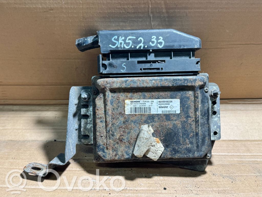 Engine control unit/module   8200048226,8200029658