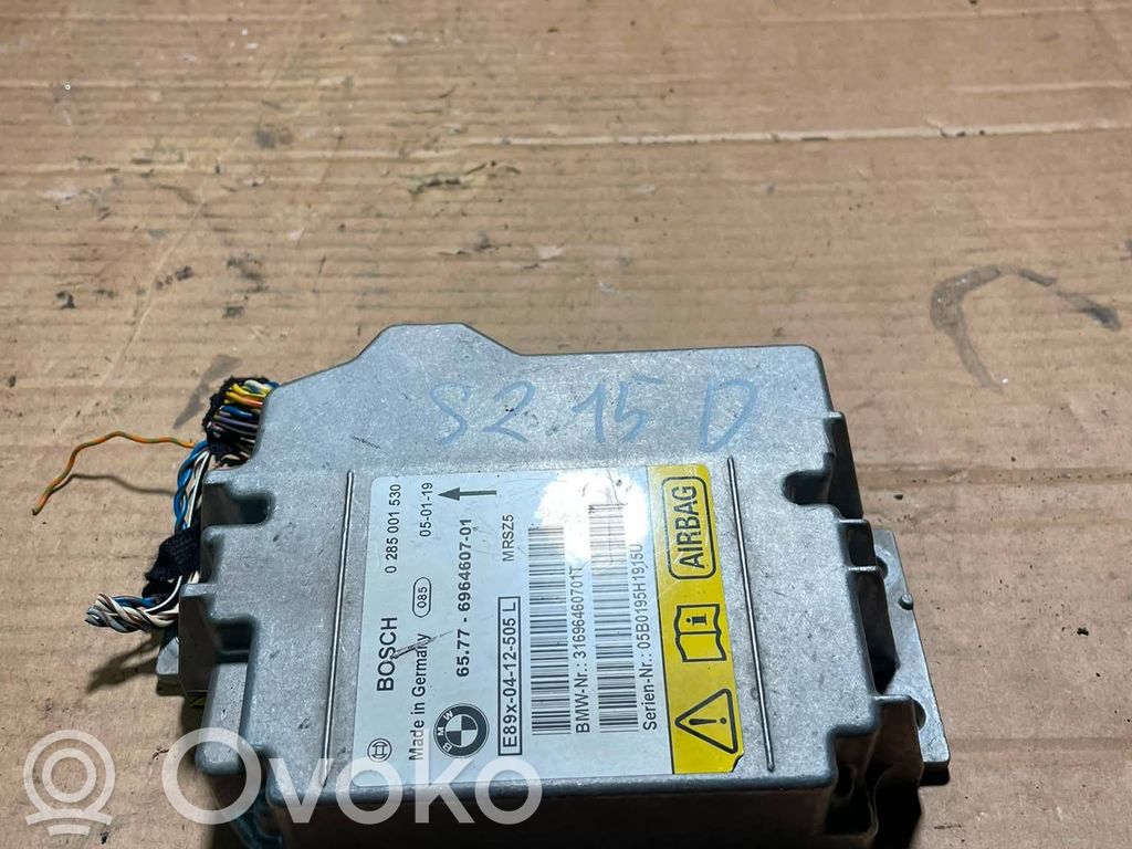 Turvatyynyn ohjainlaite/moduuli   6964607
