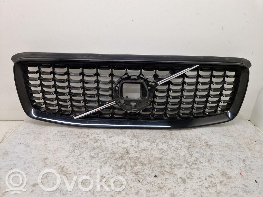 Volvo XC90 Maskownica / Grill / Atrapa górna chłodnicy 