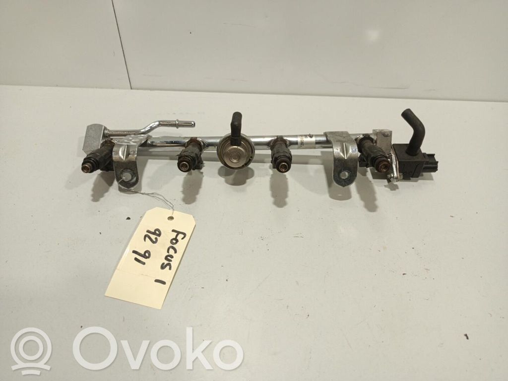 Ford Focus Fuel main line pipe 