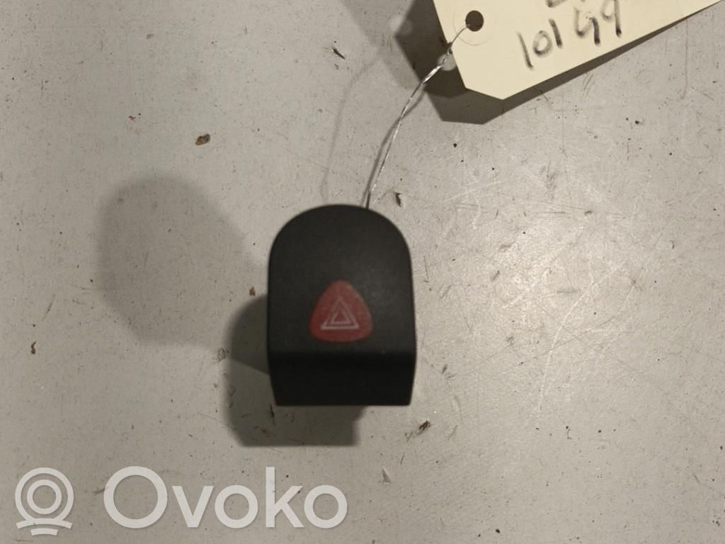 Botón interruptor de luz de peligro