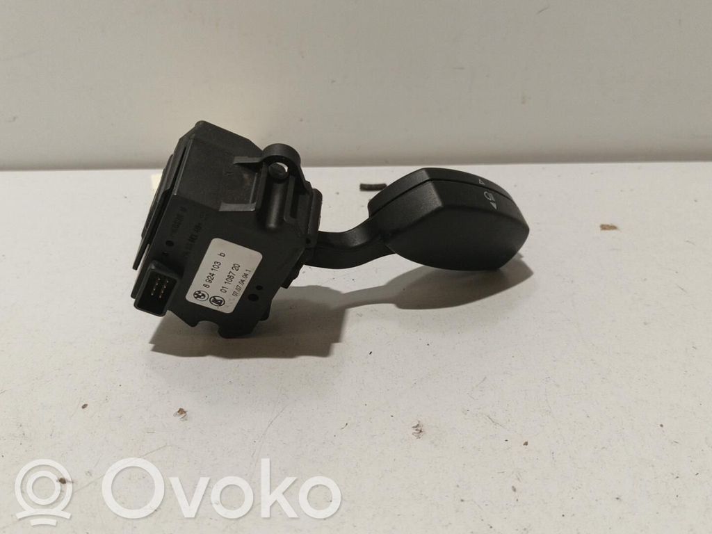 Suuntavilkun vipu   61316925287