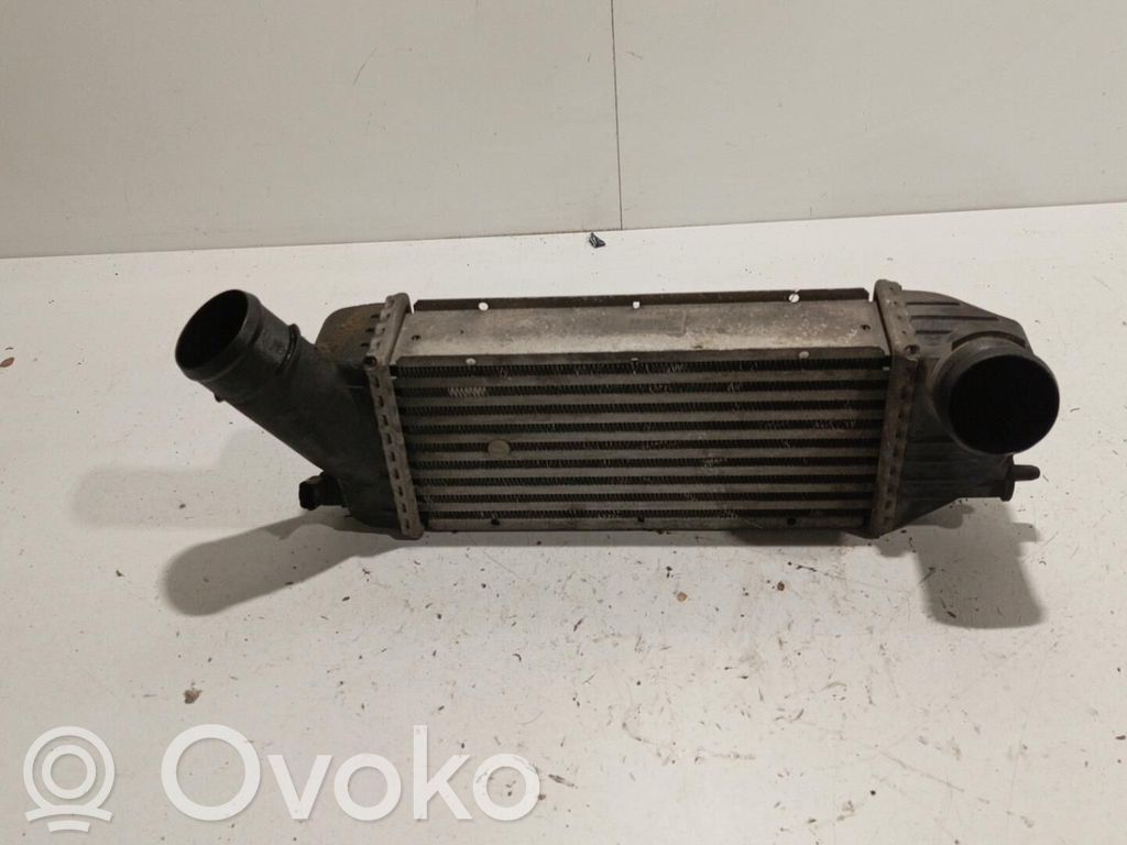 Peugeot 307 Interkūlerio radiatorius 