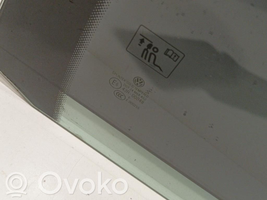 Volkswagen Golf Plus Ventanilla de ventilación de la puerta trasera 