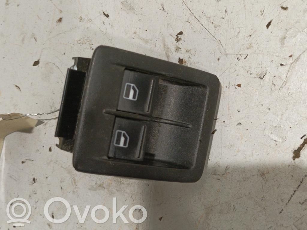 Volkswagen Scirocco Electric window control switch 