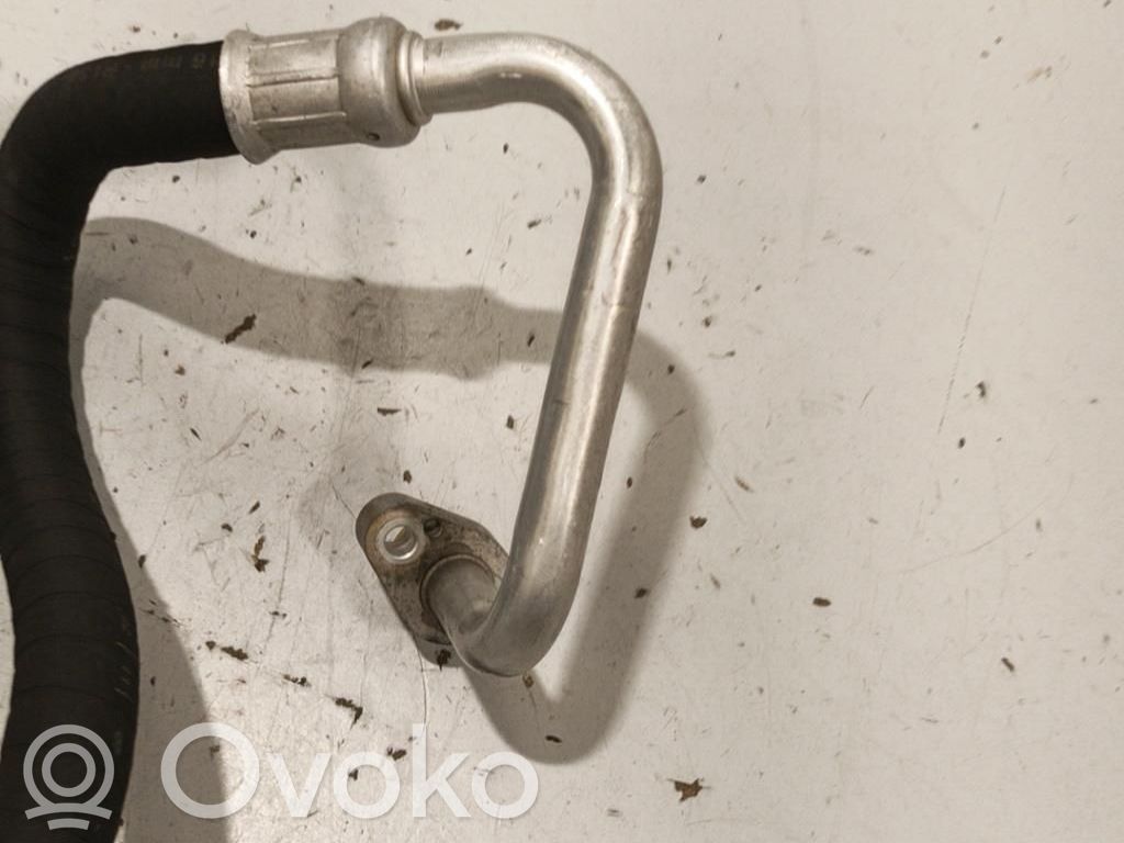 BMW 1 E81 E87 Air conditioning (A/C) pipe/hose 