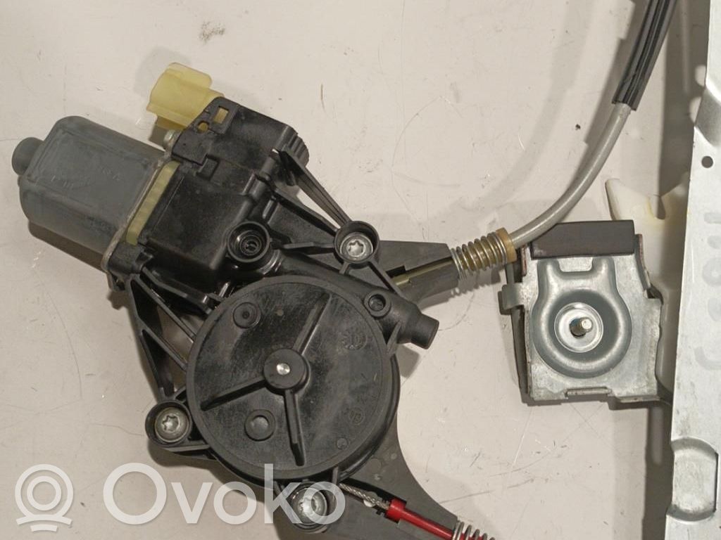Ford Fiesta Elektryczny podnośnik szyby drzwi przednich 