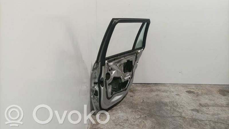BMW 3 E46 Galinės durys 