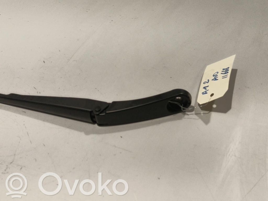 Audi A1 Front wiper blade arm 