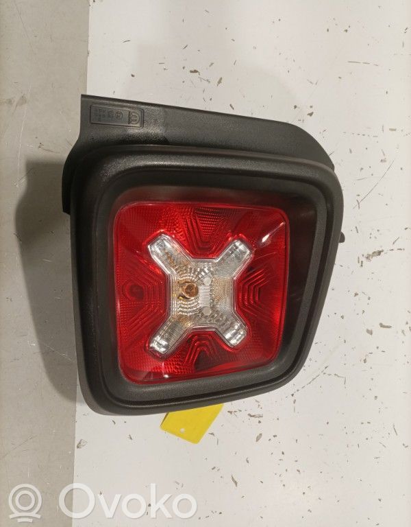 Jeep Renegade Lampa tylna 