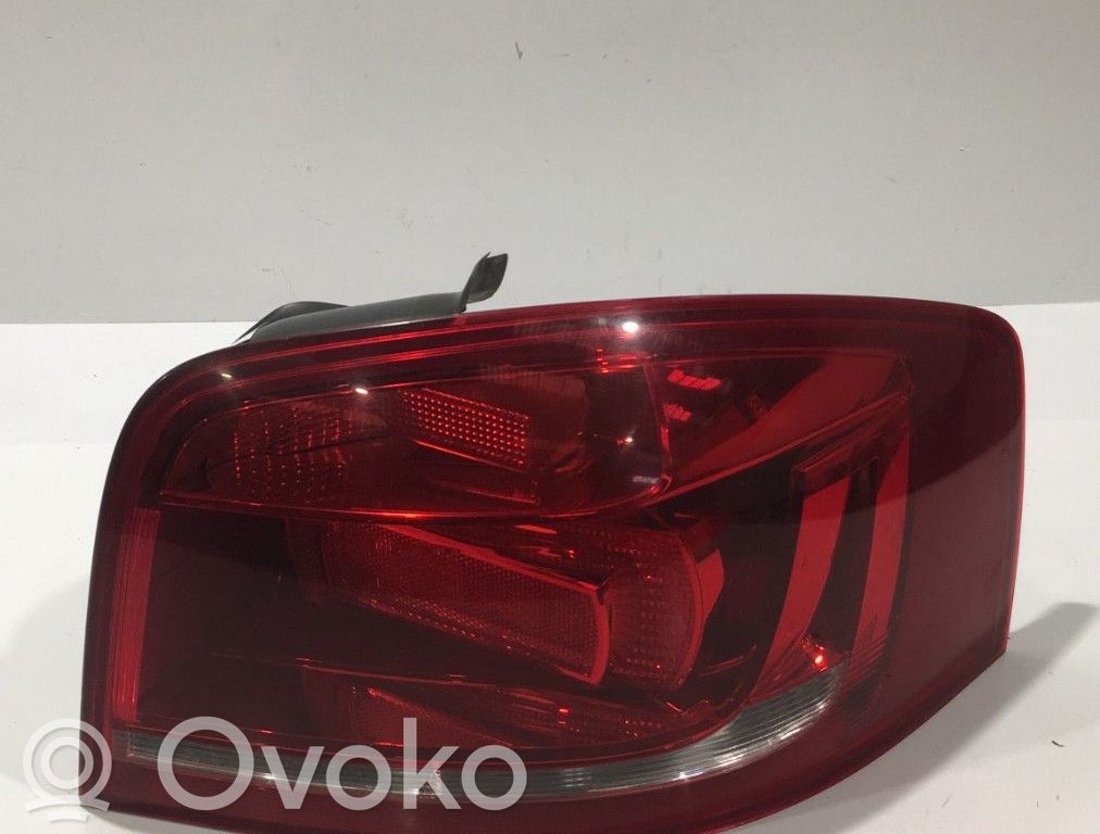 Audi A3 S3 8P Задний фонарь в кузове 