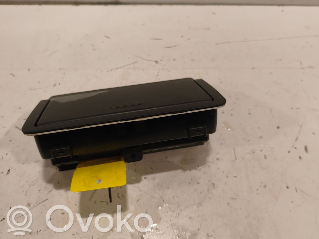 Audi A1 Screen/display/small screen 