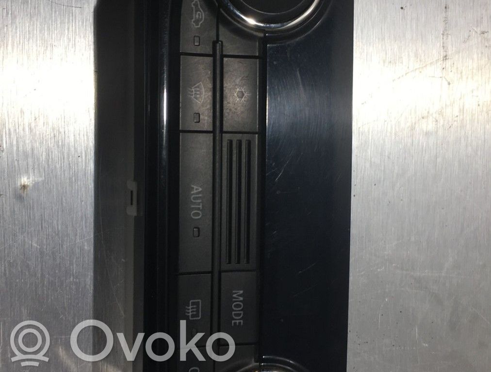 Mitsubishi L200 Climate control unit 