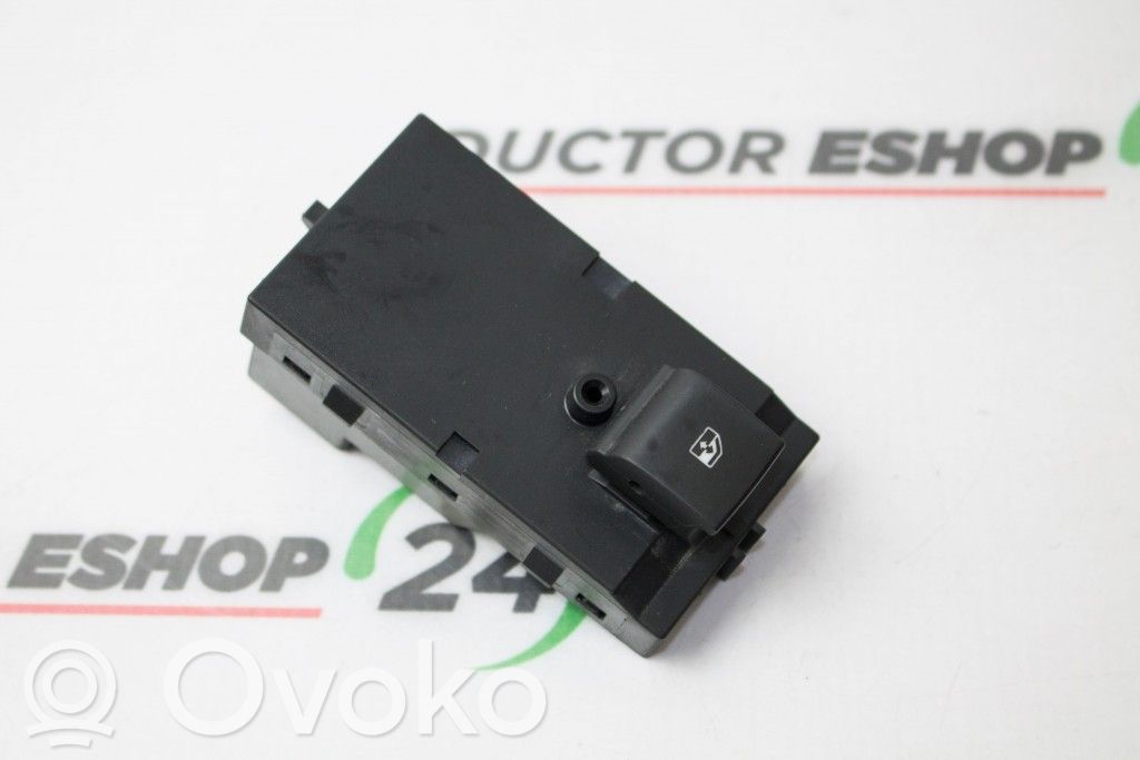 Electric window control switch   13301886