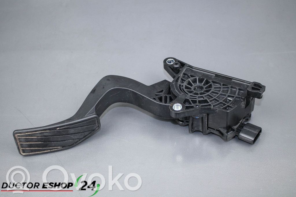 Suzuki Celerio Gaspedal 