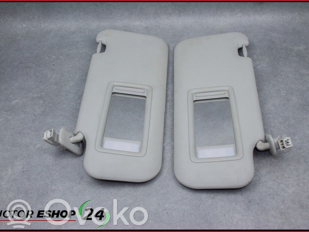 Sun visor