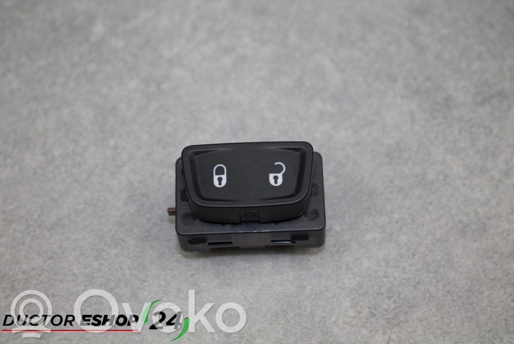 Fiat 500X Botón interruptor de bloqueo de puertas 