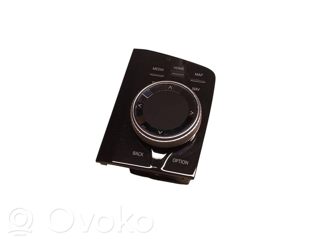 BMW X6 G06 Head unit multimedia control 