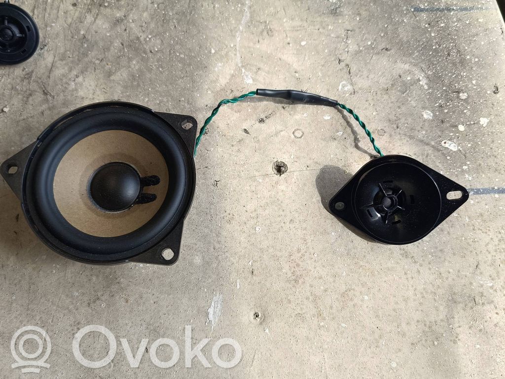 BMW 5 G60 G61 Panel speaker 