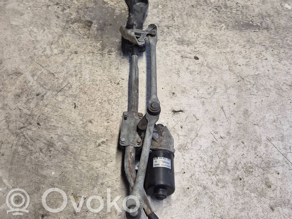BMW 6 E63 E64 Wischergestänge Wischermotor vorne 
