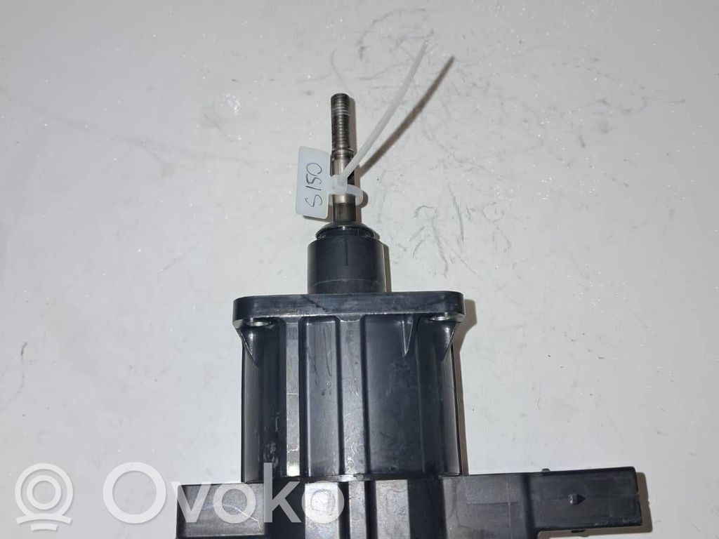 BMW 3 E90 E91 Turbine electric control actuator 