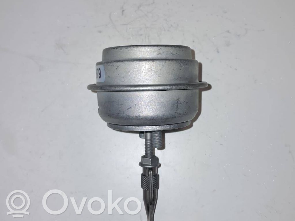 Audi A4 S4 B5 8D Zawór podciśnienia / Elektrozawór turbiny 