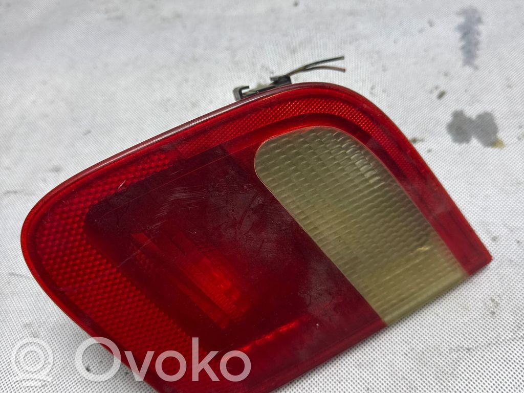 BMW 3 E46 Tailgate rear/tail lights 