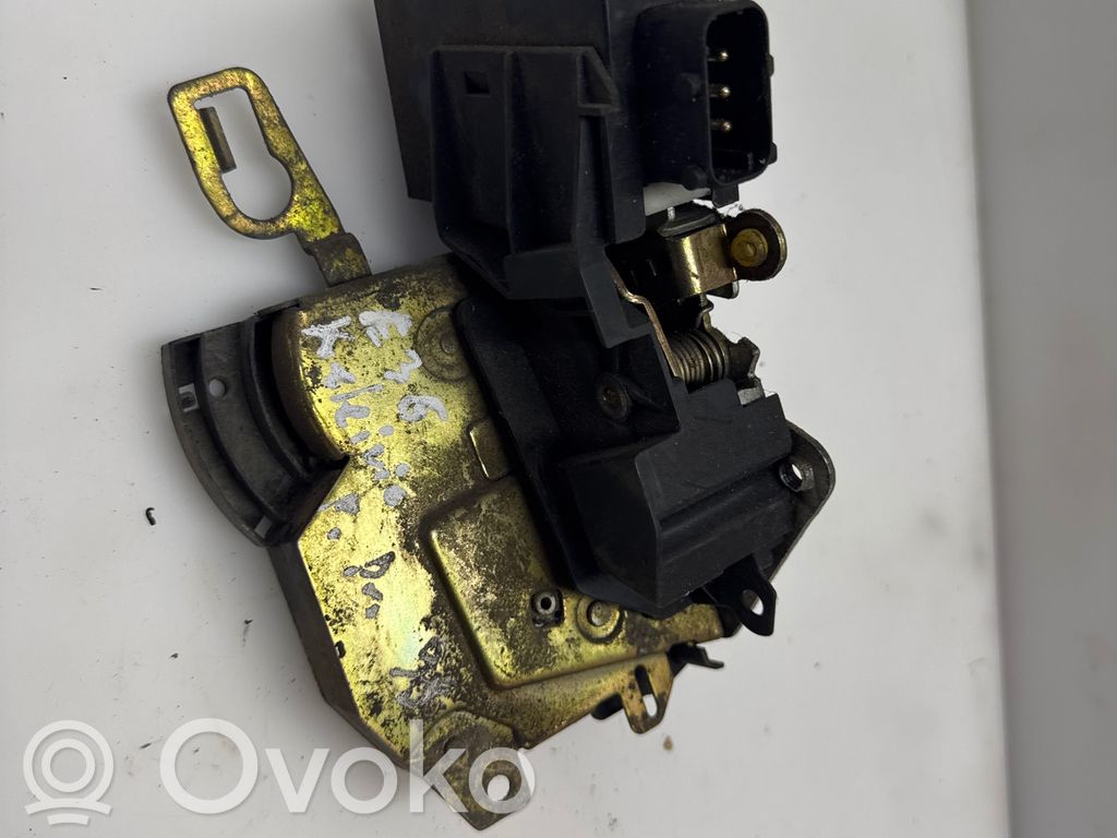 BMW 3 E36 Front door lock 