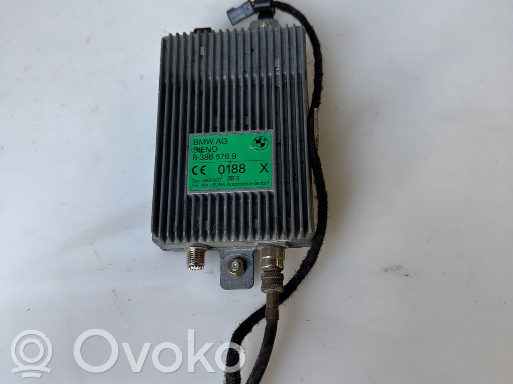 BMW 5 E39 Antenos stiprintuvas 