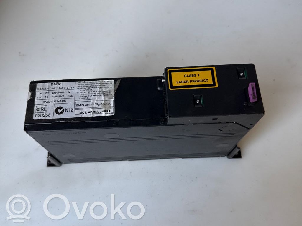 BMW 5 E39 CD/DVD changer 