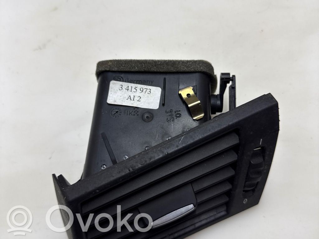 BMW X3 E83 Grilă ventilație/ramă laterală bord 