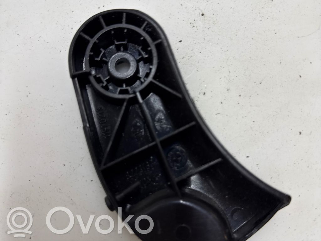 BMW X3 E83 Engine bonnet (hood) release handle 
