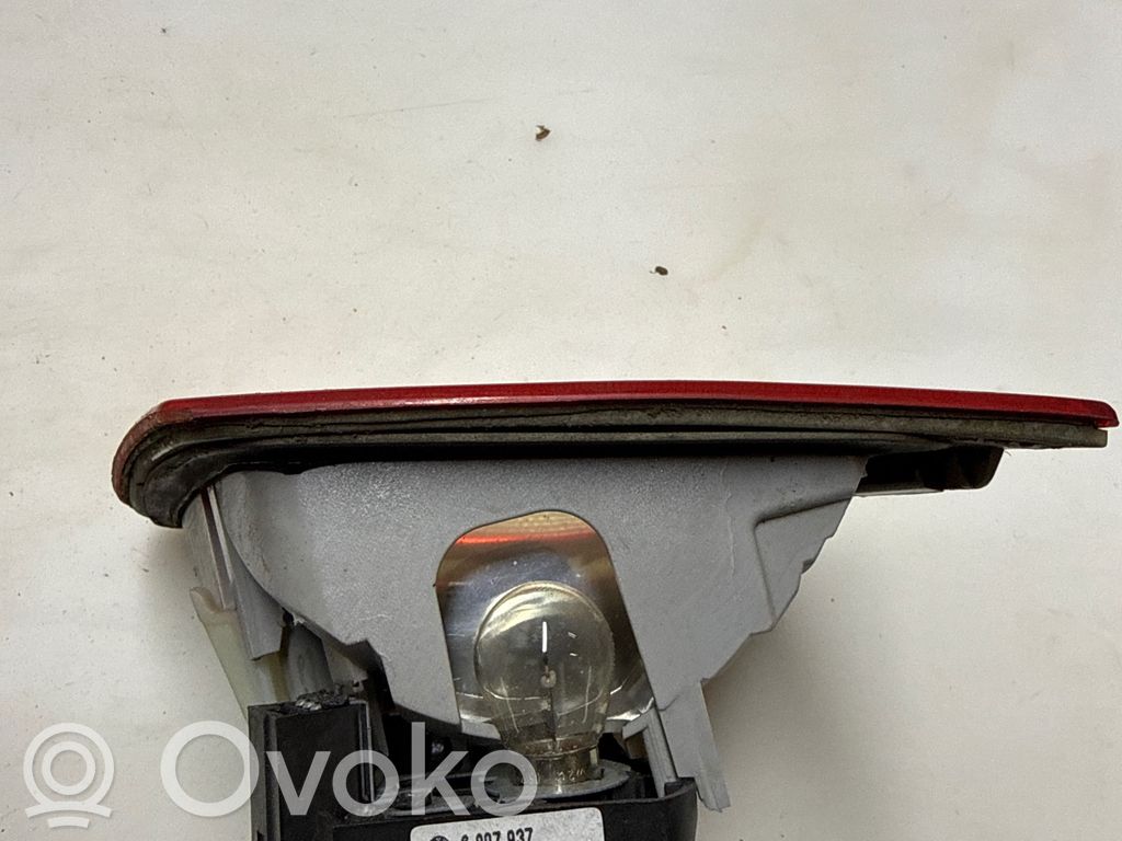 BMW 3 E46 Tailgate rear/tail lights 
