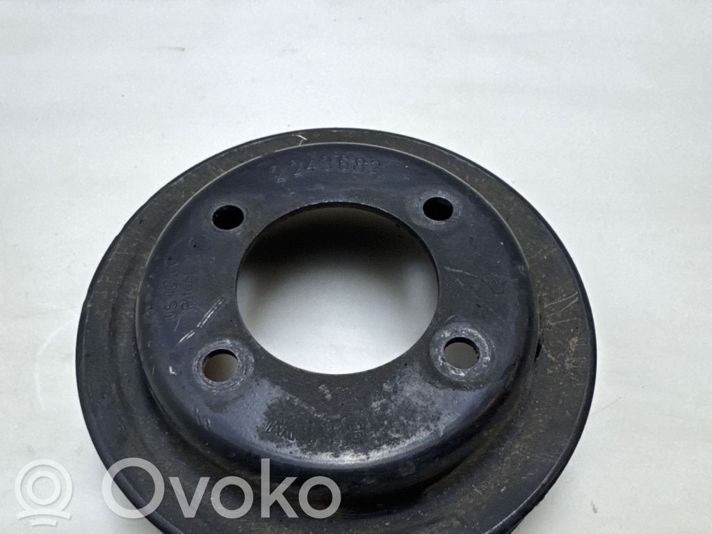 BMW 5 E34 Water pump pulley 