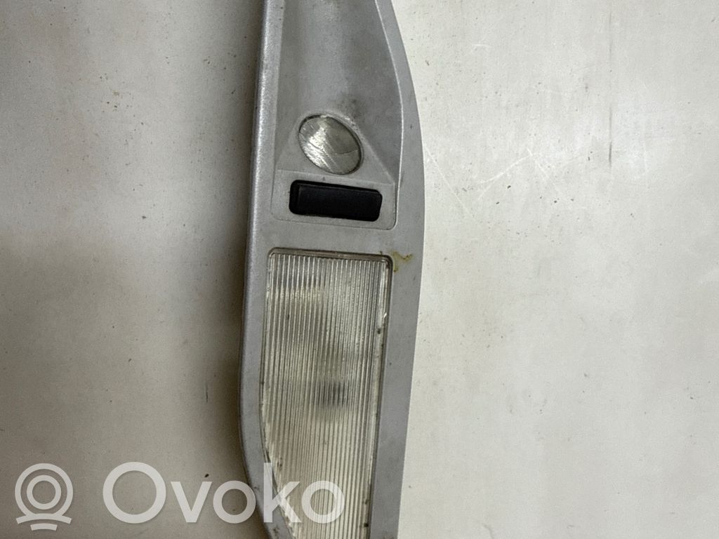 Takaistuimen valo   8363611
