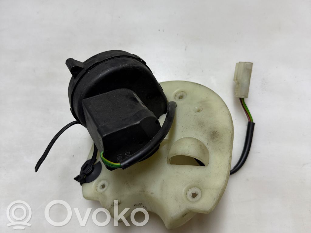 BMW 5 E39 Engine control unit/module fan 