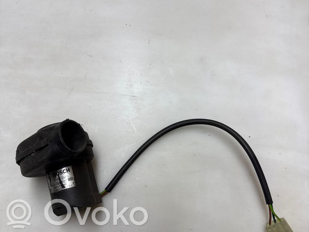 BMW 5 E39 Engine control unit/module fan 