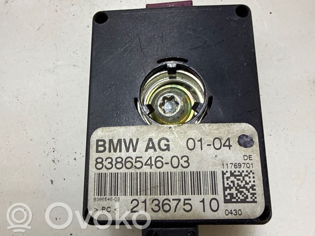 BMW 3 E46 Antenos stiprintuvas 
