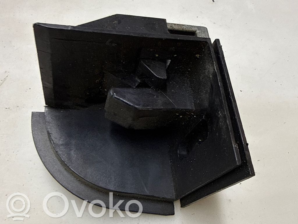 BMW 5 E39 Parcel shelf load cover mount bracket 