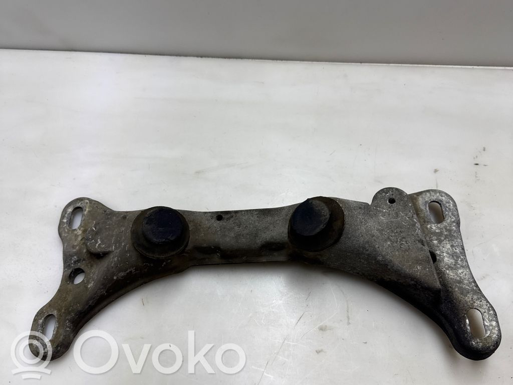 BMW 3 E46 Gearbox mounting bracket 