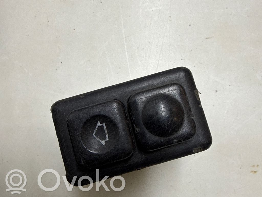 BMW 3 E30 Electric window control switch 