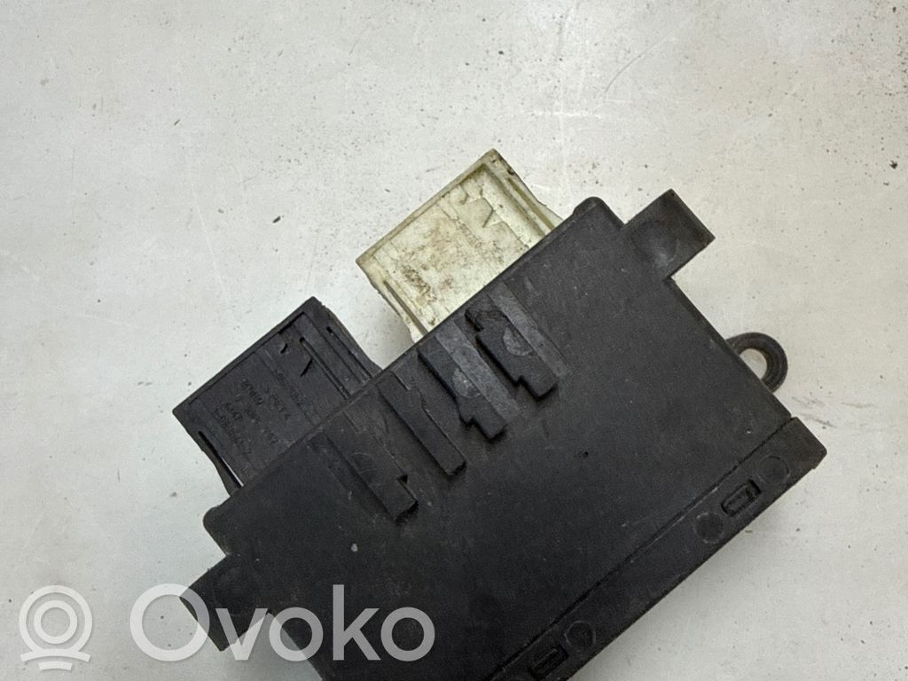 BMW 3 E46 Wing mirror control module 