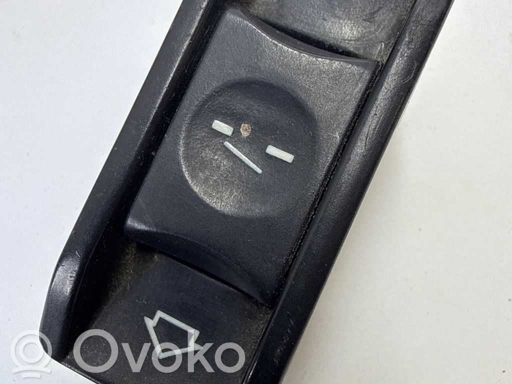 BMW 5 E39 Sunroof switch 