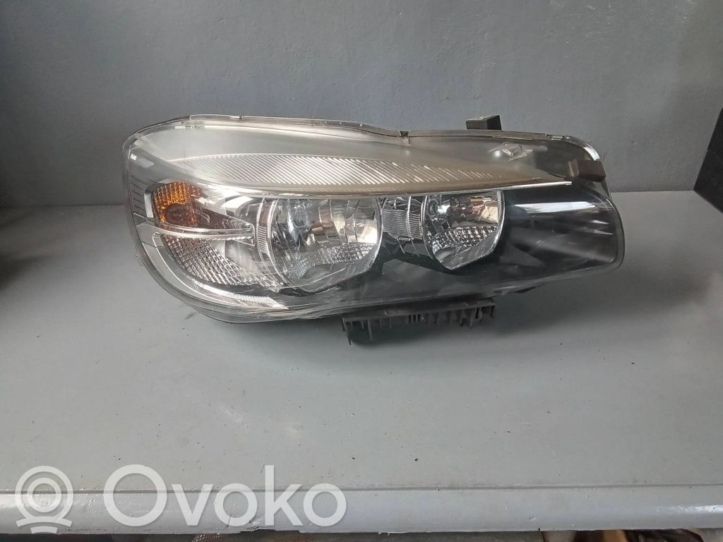 BMW 2 F45 Lampa przednia 