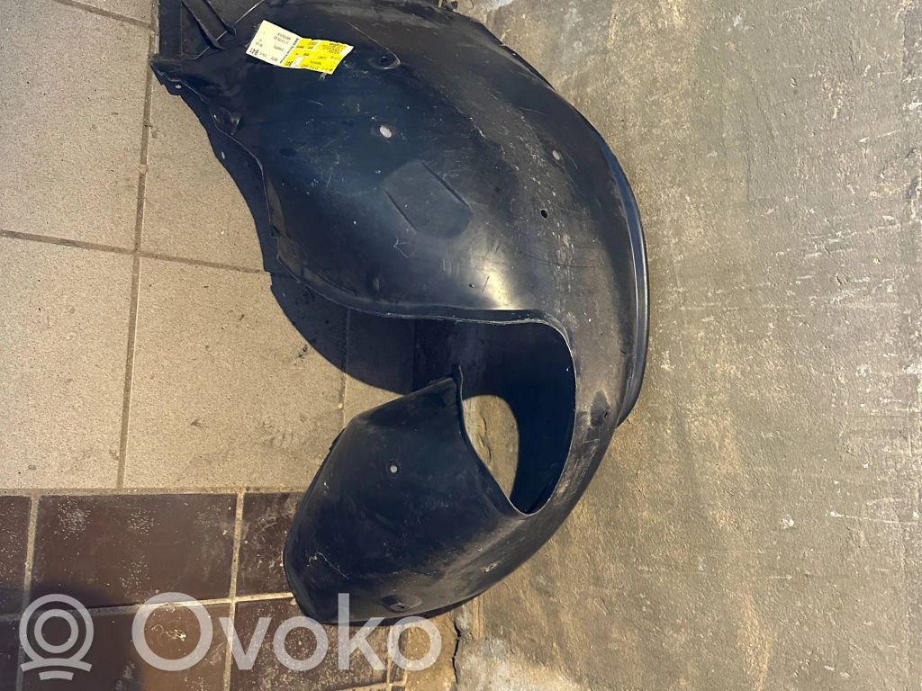 BMW 5 E39 Front wheel arch liner splash guards 