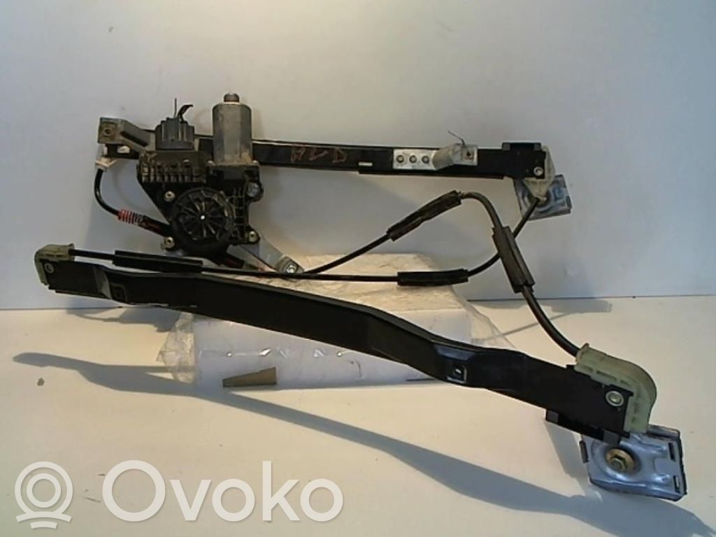 Ford Mondeo Mk III Macara ușă față cu motor 
