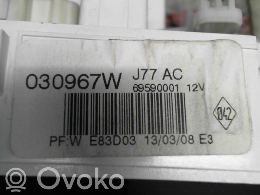 Renault Clio III Climate control unit 