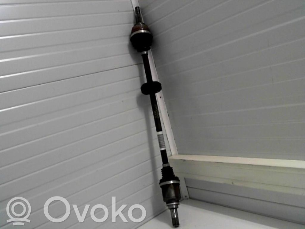 Dacia Sandero Front driveshaft 